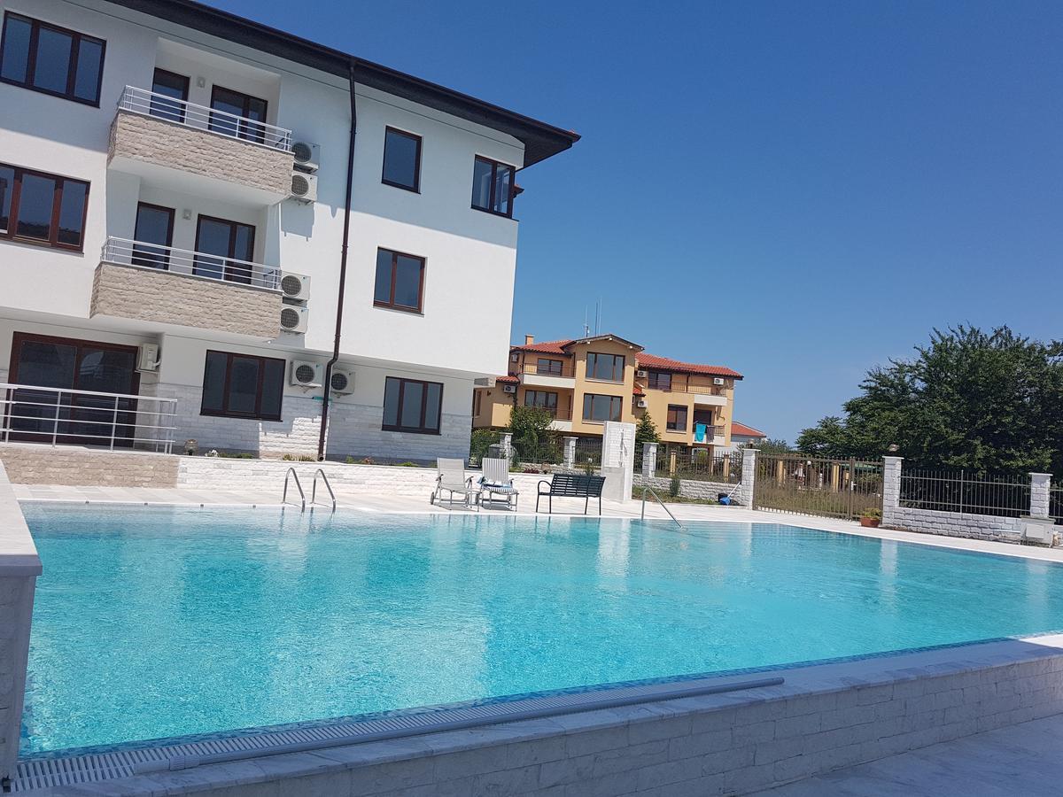 Emerald Hills Aparthotel Sozopol Exteriör bild